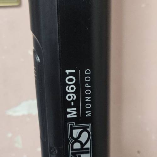 IRS M-9601 單腳架