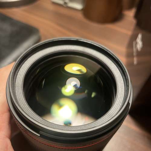 Canon rf 85mm f1.4 vcm 行貨 只買一個月