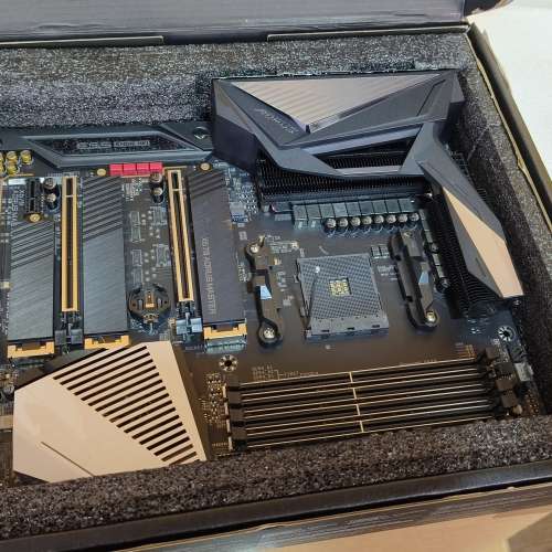 壞 Gigabyte X570 Aorus Master
