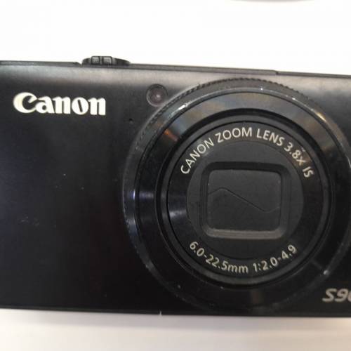 ( 最搶手的CCD皇 ) 9成新Canon S90 Supreme CCD Camera