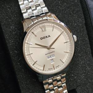 Doxa 瑞士機械星期日曆自動手錶