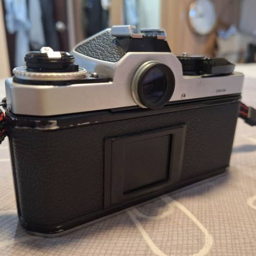 Nikon FE2 body