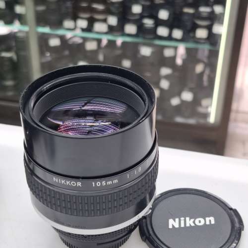 NIKON 105MM F1.8 AiS MOUNT 95% NEW