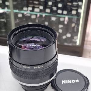 NIKON 105MM F1.8 AiS MOUNT 95% NEW
