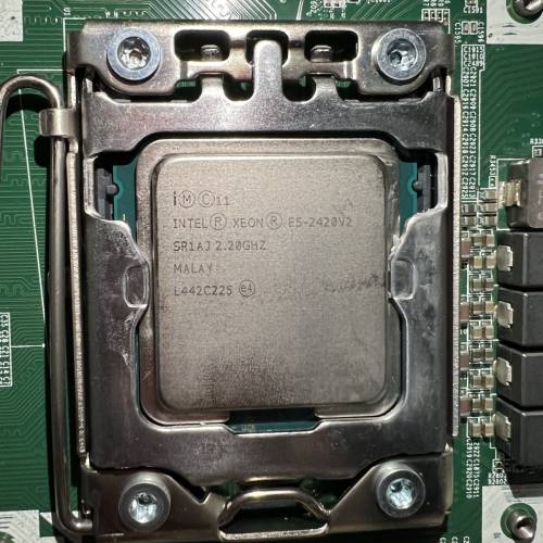 戴爾PowerEdge T420伺服器