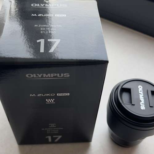 Olympus 17mm F1.2 PRO