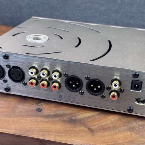 ifi ican pro 耳機擴大器 及 TeraDak 線性電源