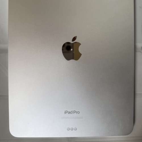 Apple iPad Pro 2022、4代、11寸m 2、128gb、WiFi 、新淨靚仔電池93、不議價不交換...