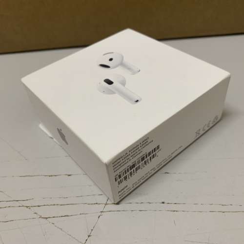 98%New Apple AirPods 4 w/ Active Noise Cancellation MXP93 , 保到14-3-2027