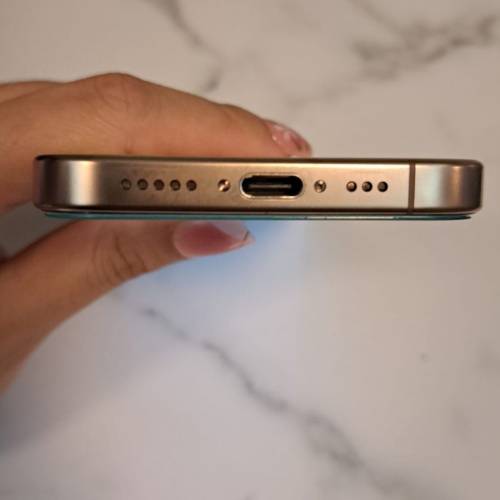 iPhone 16 Pro