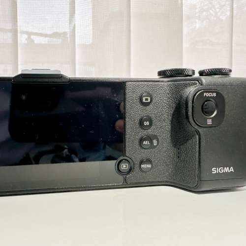 行貨有盒有單 Sigma DP0 Quattro