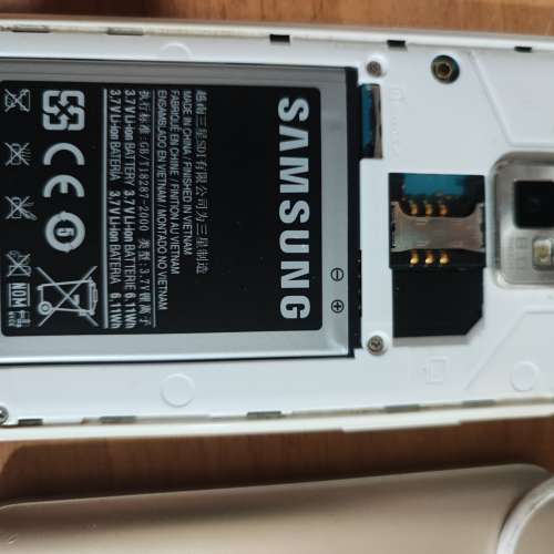 Samsung GALAXY S II GT-I9100 智慧型手機