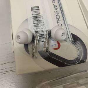 99%New Nothing Ear a B162 White