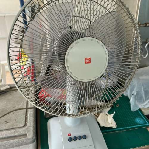 KDK V-30AH 12 吋座檯風扇 KDK 30 CM table fan 清屋出售 HK$100.00
