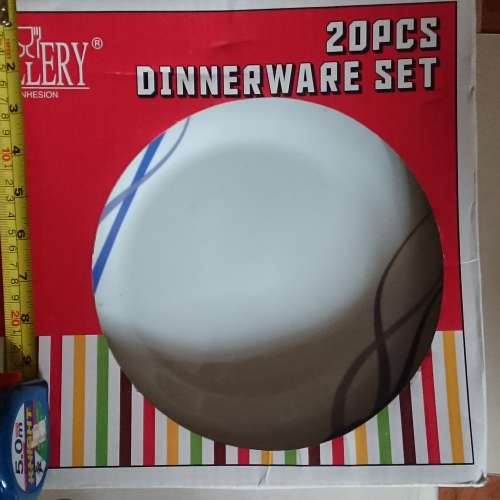 20 PCS DINNERWARE SET