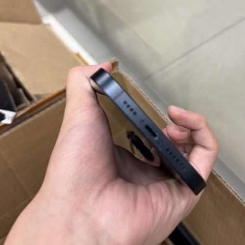 大機iPhone 14 plus 256gb,港行極新，所有原裝，所有功能正常！