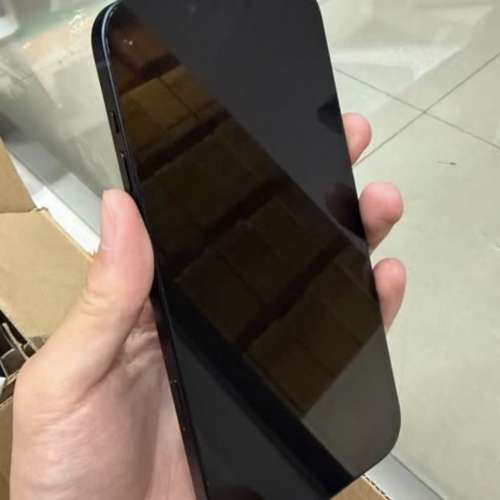 大機iPhone 14 plus 256gb,港行極新，所有原裝，所有功能正常！