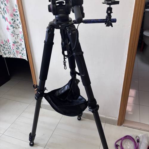 miliboo MTT702B 碳纤维专业摄像机脚架 连MYT803云台+可拆多机位支架 双机拍摄