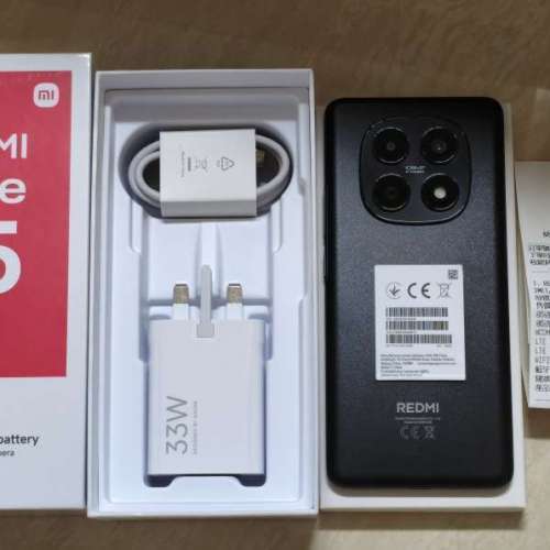 Redmi note 15 白撞即黑 購自小米專門店...