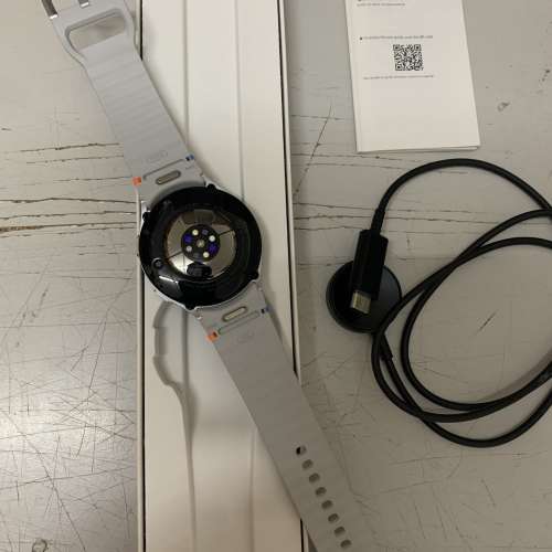 99%New Samsung Galaxy Watch 7 44mm Bluetooth L310 Silver