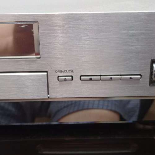 原裝Panasonic DMR-E20 Player, 220V, 漂亮香檳色全鋁質面板，華麗高級，原裝日本製...