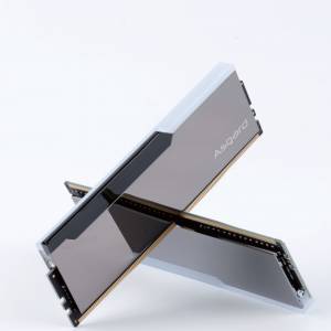 Ddr4 3600 c18 16g（8*2）阿斯加特博拉琪