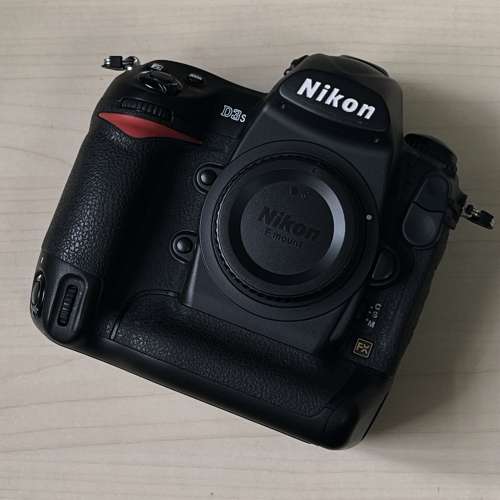 Nikon D3s 夜明王
