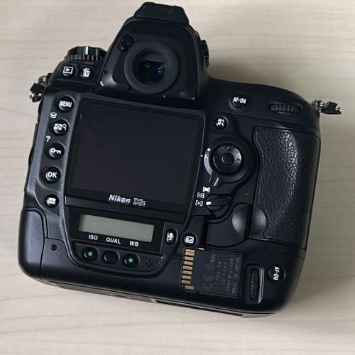 Nikon D3s 夜明王