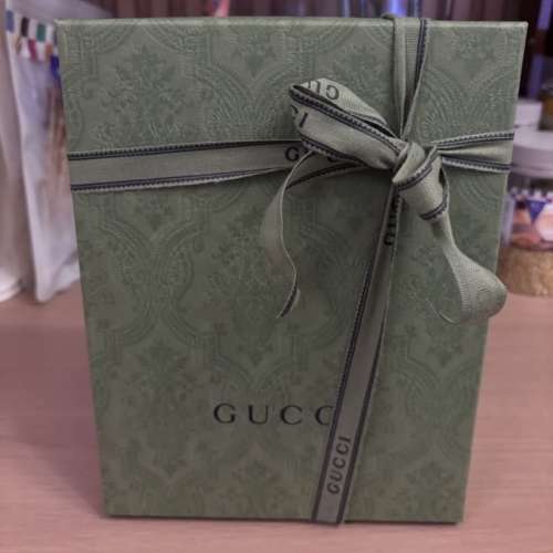 Gucci GG Marmont 白色