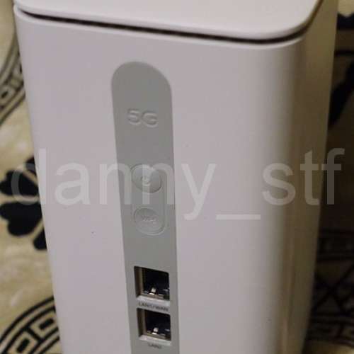 港行 OPPO 5G CPE T1a 5G/4G Sim Router 路由器 CTB03 (沒有Sim lock)