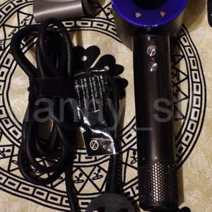 Dyson Supersonic HD03 香港行貨 專業速乾造型風筒 連一個配件