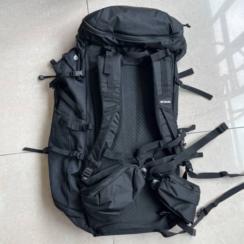 Columbia  Backpack 行山露營背囊55+5