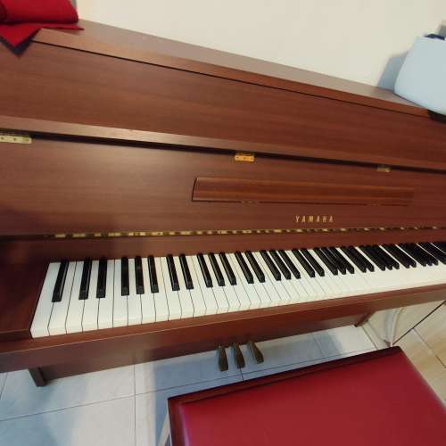 YAMAHA C108 鋼琴
