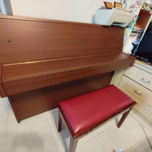 YAMAHA C108 鋼琴