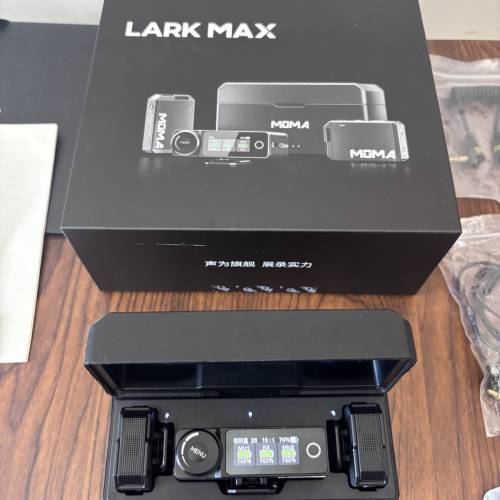 MOMA LARK MAX 一拖二無線咪 全套配件齊 連充電盒 拍片訪問必備