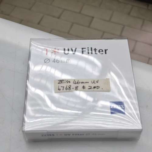 ZEISS 46MM T* UV FILTER LIKE NEW