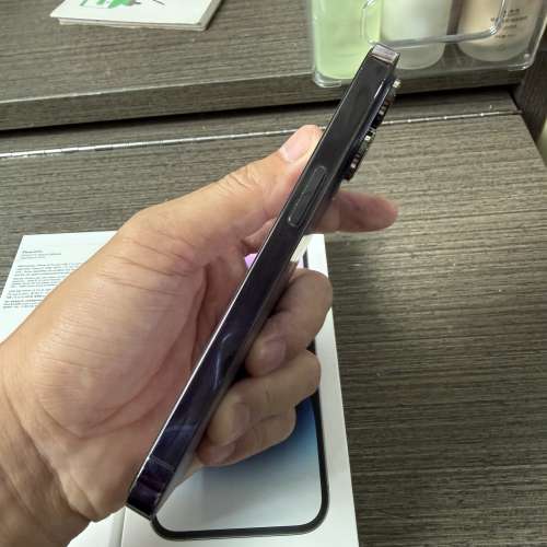iPhone 14pro512gb,港行雙卡，有套有貼，有盒有線，電池健康度88，所有原裝，所有功...