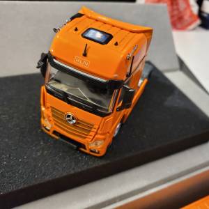 Kerry Logistics 貨櫃車模型