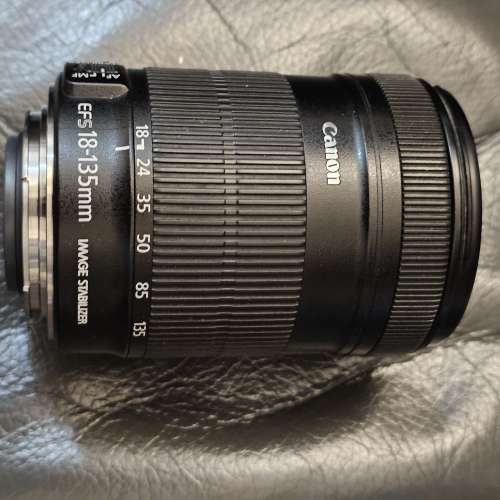 canon efs 18-135mm