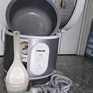 Toshiba 電飯煲(1公升) RC-10JRNH