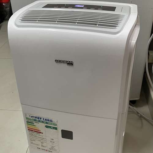 德國寶抽濕機dhm-717 抽濕量：30 升/日