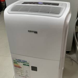 德國寶抽濕機dhm-717 抽濕量：30 升/日