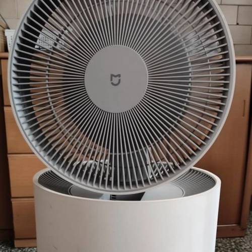 小米空氣循環負離子淨化器（連濾芯），
有手機iPhone, Samsung, 小米，vivo, oops ...