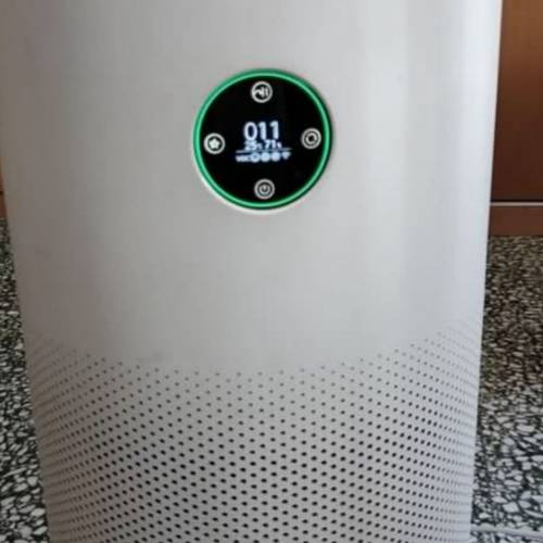 小米空氣循環負離子淨化器（連濾芯），
有手機iPhone, Samsung, 小米，vivo, oops ...