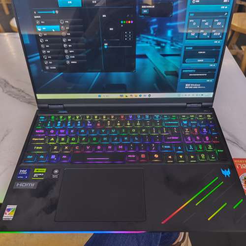 RTX5090 OLED Acer Predator helios 16 U9-275HX 32GB 6400Mhz 1TB SSD Gaming laptop