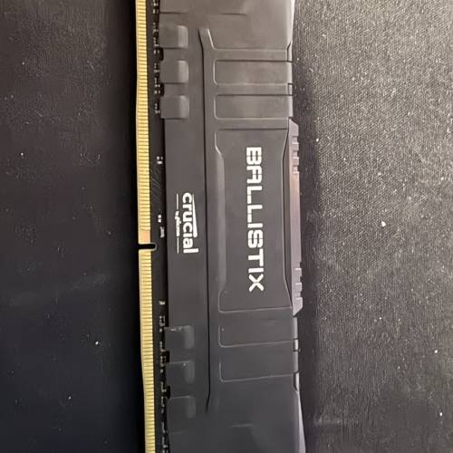Crucial Ballistix DDR4 8GB 3200MHz 記憶體