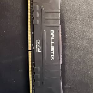 Crucial Ballistix DDR4 8GB 3200MHz 記憶體