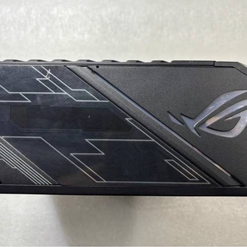 ASUS华硕ROG雷神一代1200W带LED显示功耗