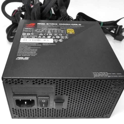 新淨無花齊線打機牛ASUS ROG Strix1000W Gold Aura Edition Fully Modular(無盒)