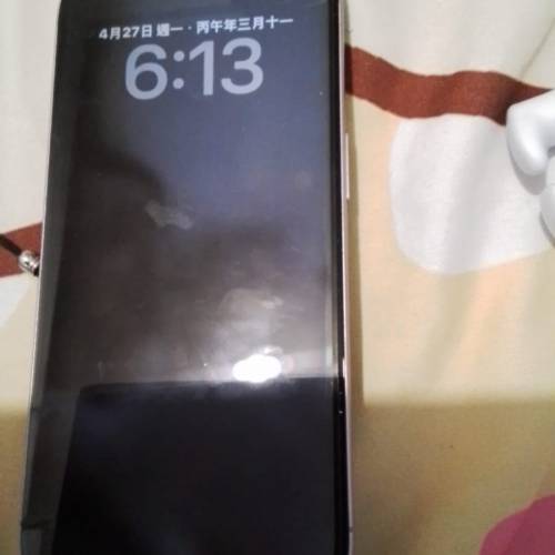 iphone17粉紫色256gb99%新無花無崩
